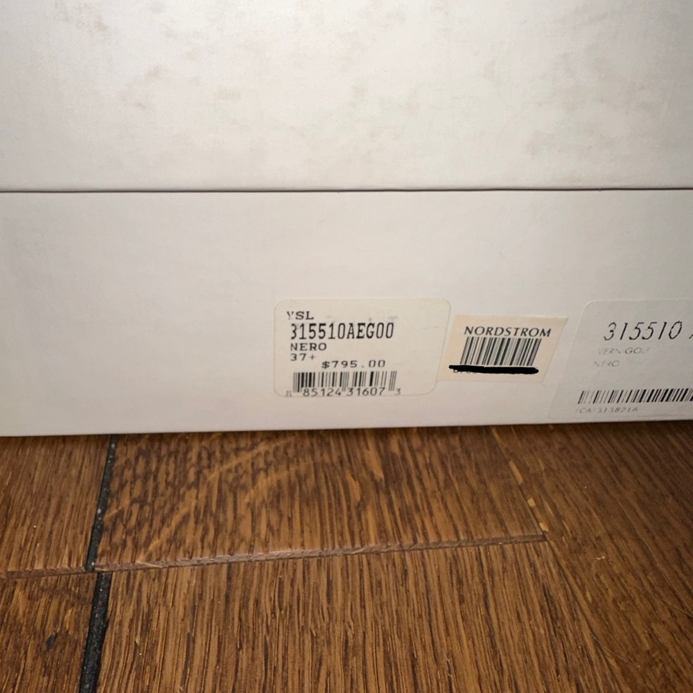 YSL Nero pump - Picture 4 of 5